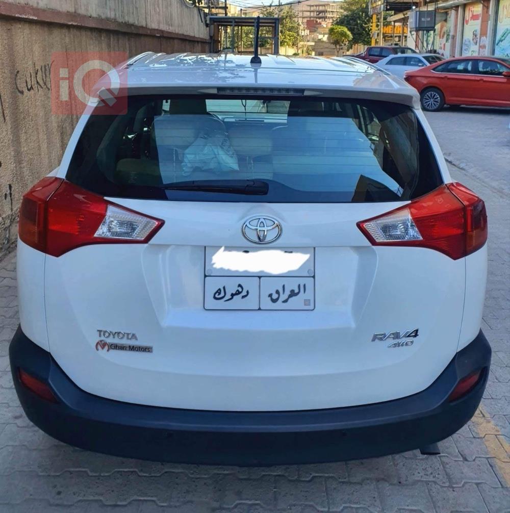 تۆیۆتا ڕاڤ 4